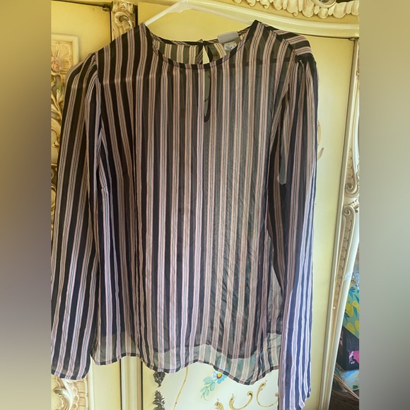 a new day Tops - Beautiful shear blue &pink long sleeve striped blouse sz large